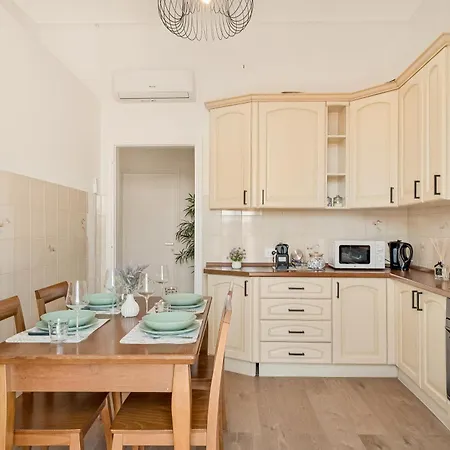 La Casa Accanto Apartment